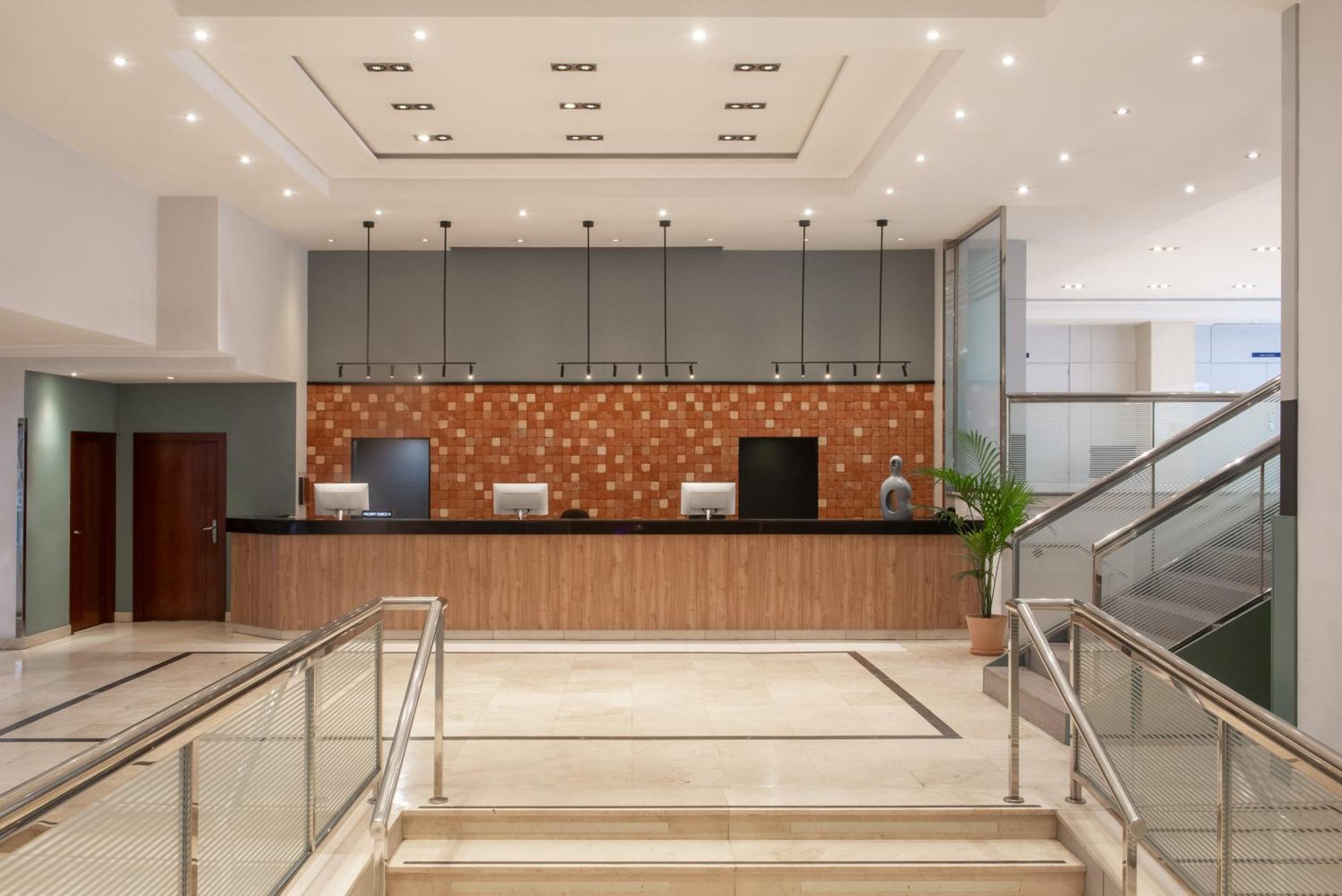 Alameda Aeropuerto, Affiliated By Melia 4* Madryt